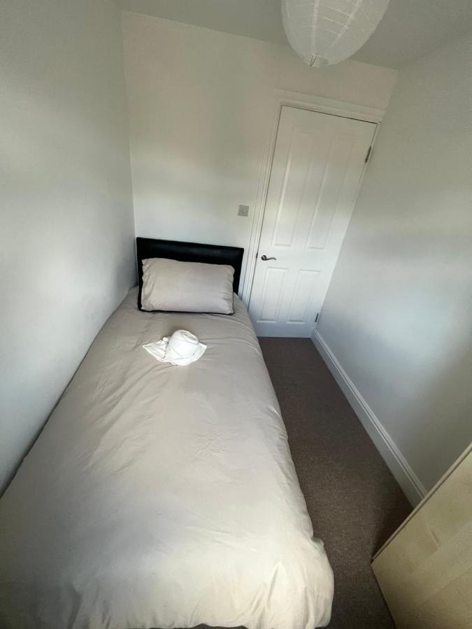 City Reach Retreat Spacious 4Bed House Startford Maryland Great Transport Links London Ngoại thất bức ảnh